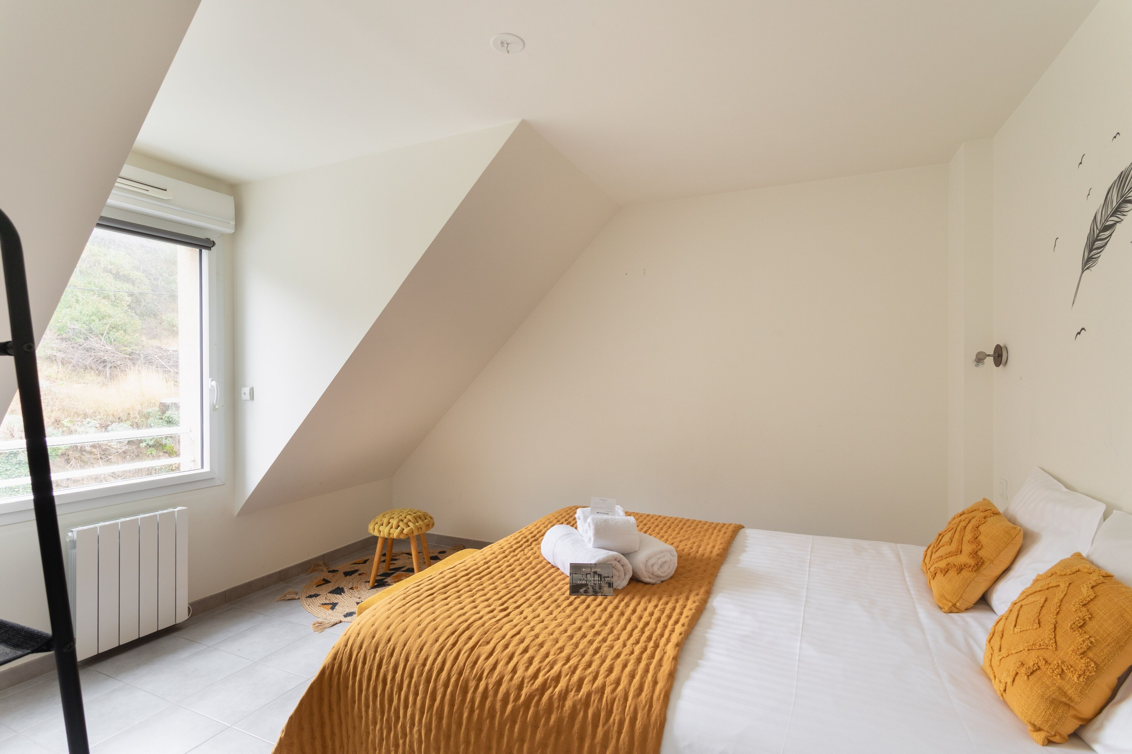 4 多间卧室、熨斗/熨衣板、免费 WiFi、床单