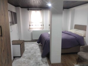 Maison familiale, 2 chambres, patio, vue sur le jardin | Accès au Wi-Fi (inclus)