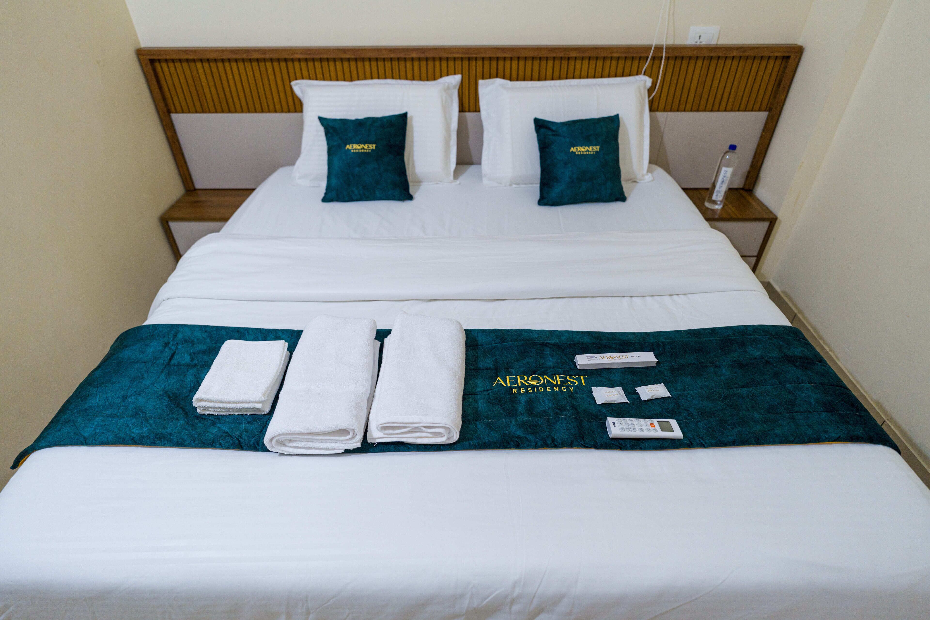 Deluxe Room | Desk, laptop workspace, soundproofing, free WiFi