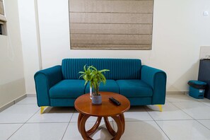 Deluxe Room | Interior - Aeronest Residency (Kondotti)