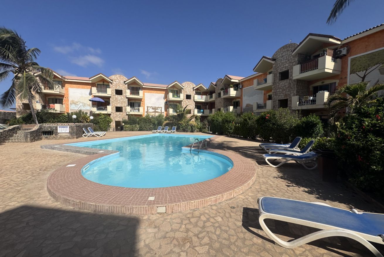 Et oppvarmet basseng