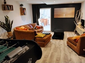 Spielezimmer