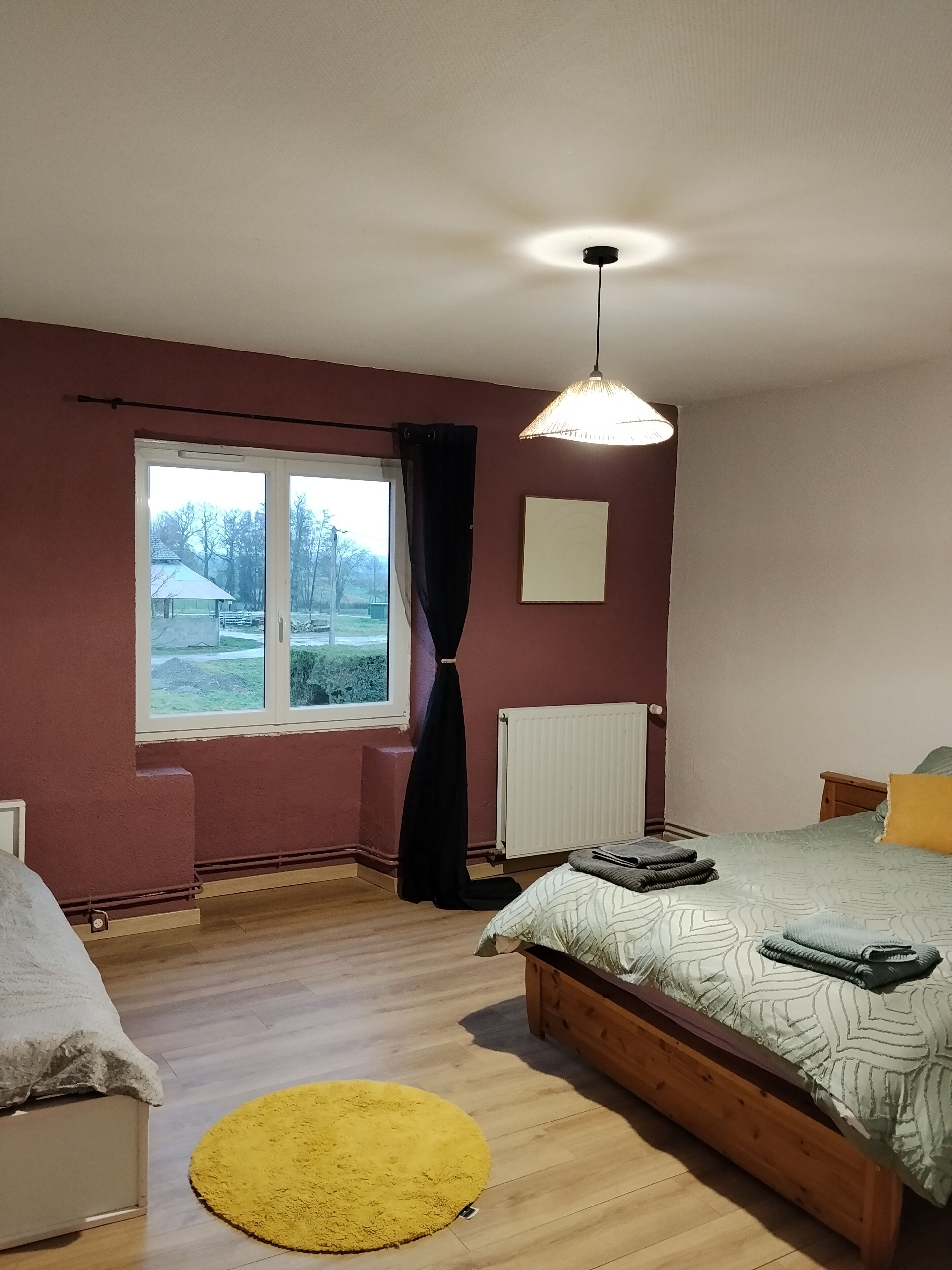 1 bedroom, internet, bed sheets