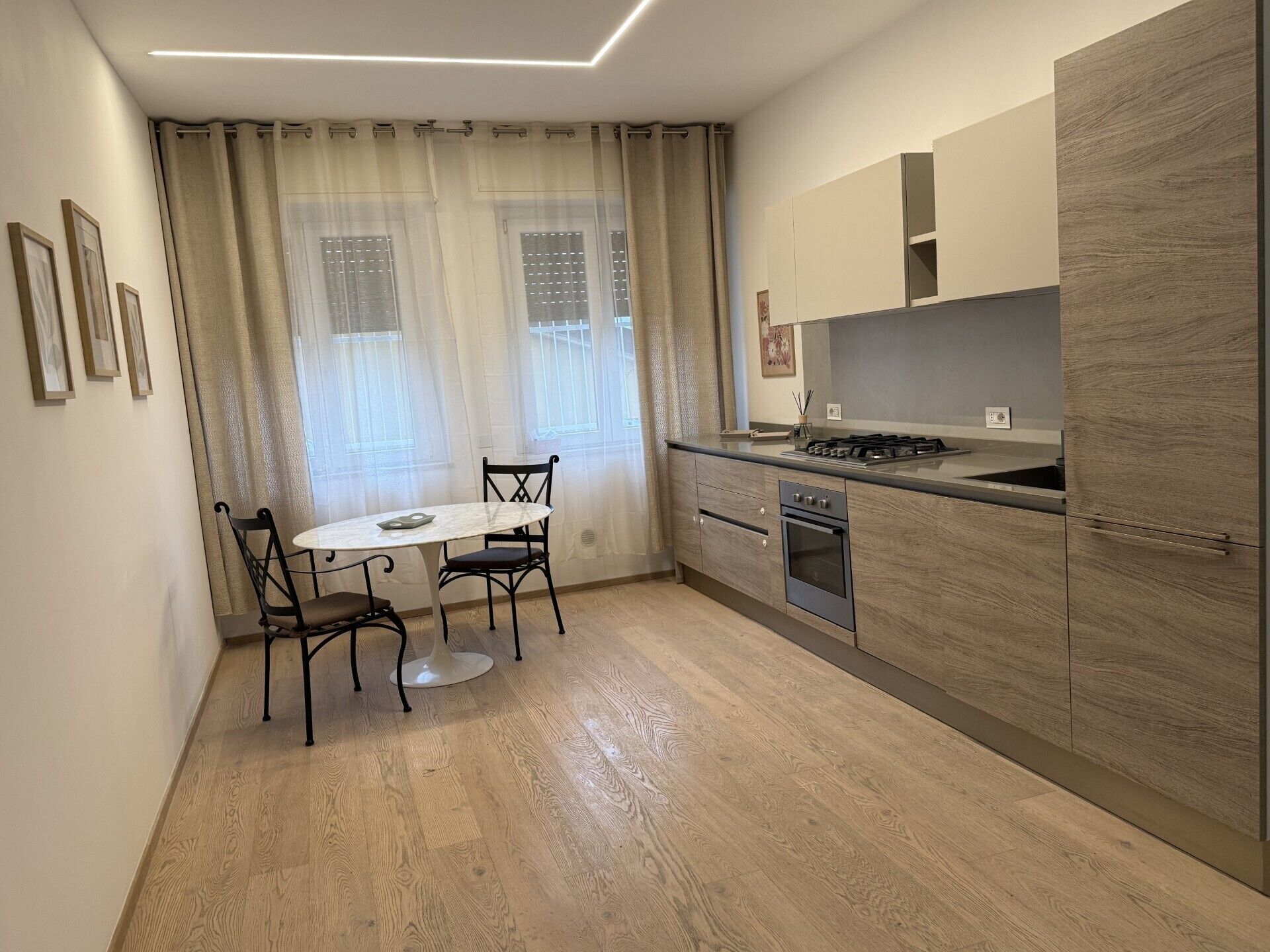 Wasserkocher mit Kaffee-/Teezubehör