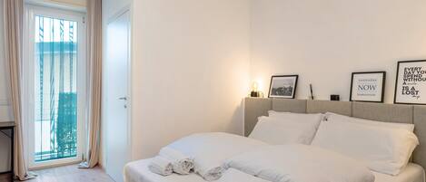 1 室のベッドルーム、WiFi、ベッドシーツ