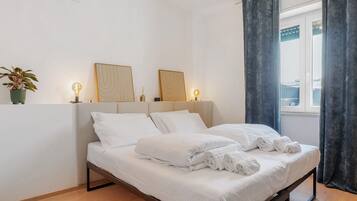 1 camera, Wi-Fi, lenzuola