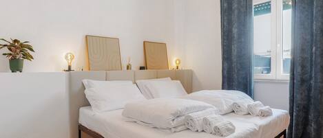 1 bedroom, WiFi, bed sheets