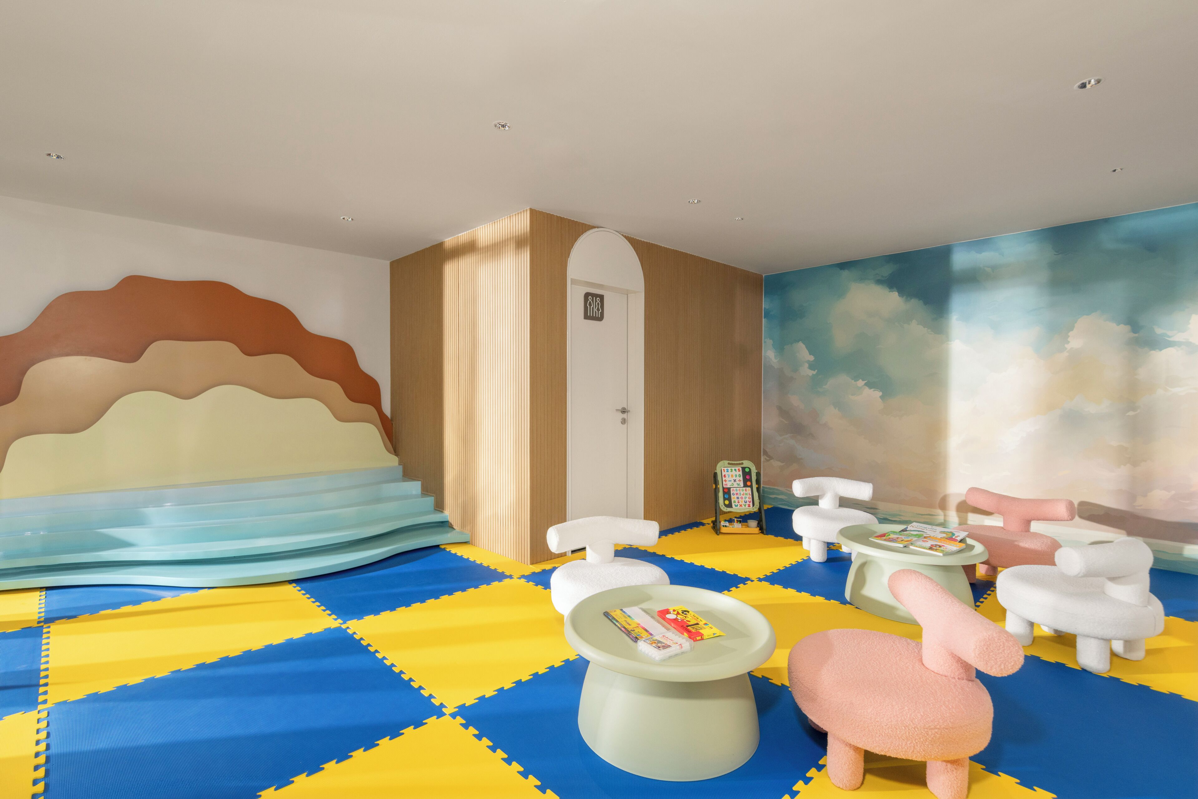 Children's play area - indoor