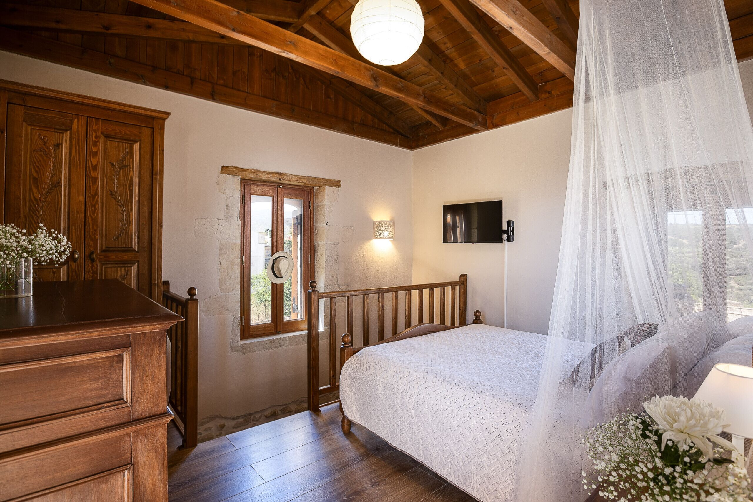 Biệt thự, 2 phòng ngủ, hồ bơi riêng, quang cảnh núi | 2 phòng ngủ, nôi (giường cho trẻ sơ sinh) miễn phí, bộ trải giường 