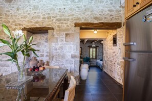 Villa, 2 Bedrooms, Private Pool, Mountain View | In-room dining - Laga 1577 Traditional Stonehouse (Mylopotamos)