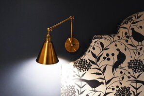 تفاصيل الفندق من الداخل