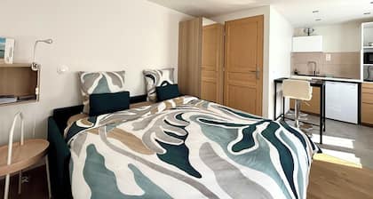 Pixy Central and quiet area near Basel