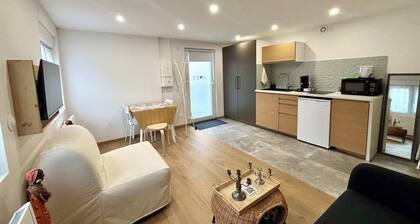 Cozy Central and quiet area studio near Basel