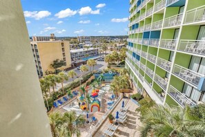 Terrace/patio - Coral Beach Getaway, Oceanfront Pools & Lazy River (Myrtle Beach)