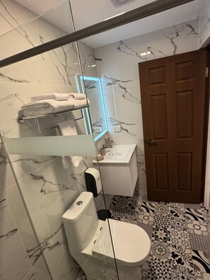 Doppel- oder Zweibettzimmer