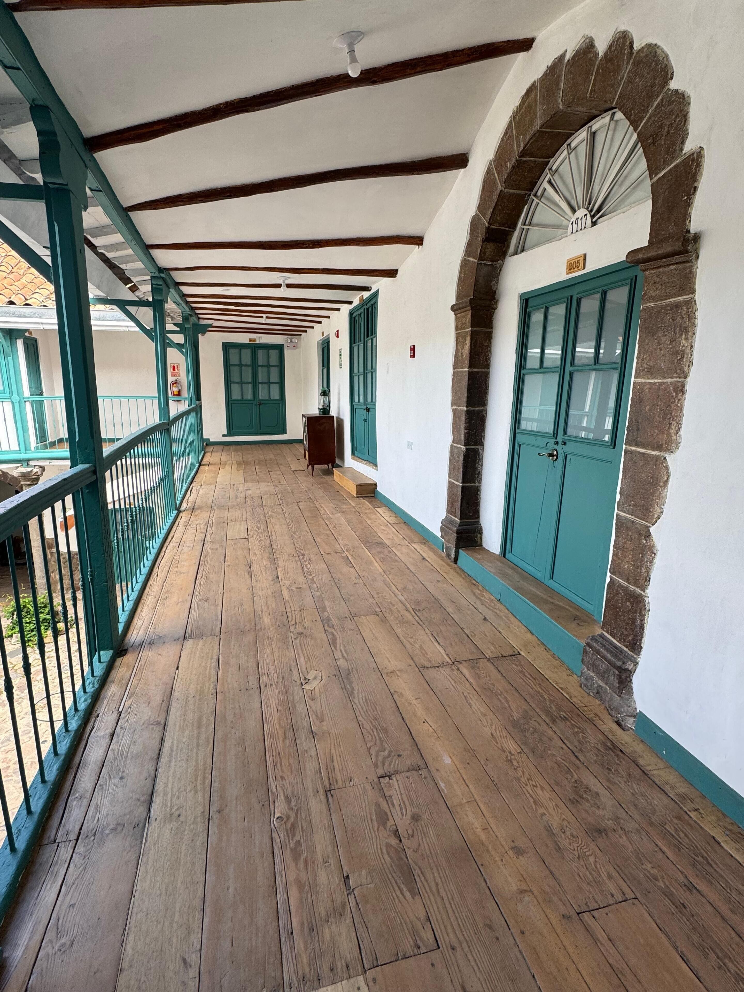 Habitación individual, vista al patio | Terraza o patio