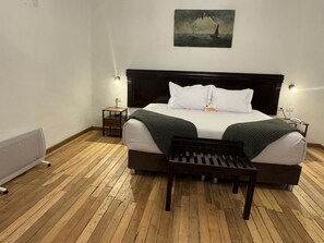 Double Room | Desk, blackout drapes, iron/ironing board, free WiFi