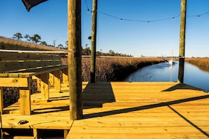 Property grounds - New River Waterfront Dock & Kayak Launch (Apalachicola)