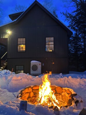 Property grounds - 3-bedroom house in tranquil Sanbornton near the lakes,mountains and trails. (Sanbornton)