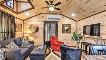 Télévision, cheminée