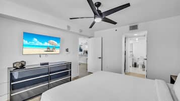 Apartemen Deluks, pemandangan kota | Meja kerja, ruang kerja ramah laptop, dan Wi-Fi gratis