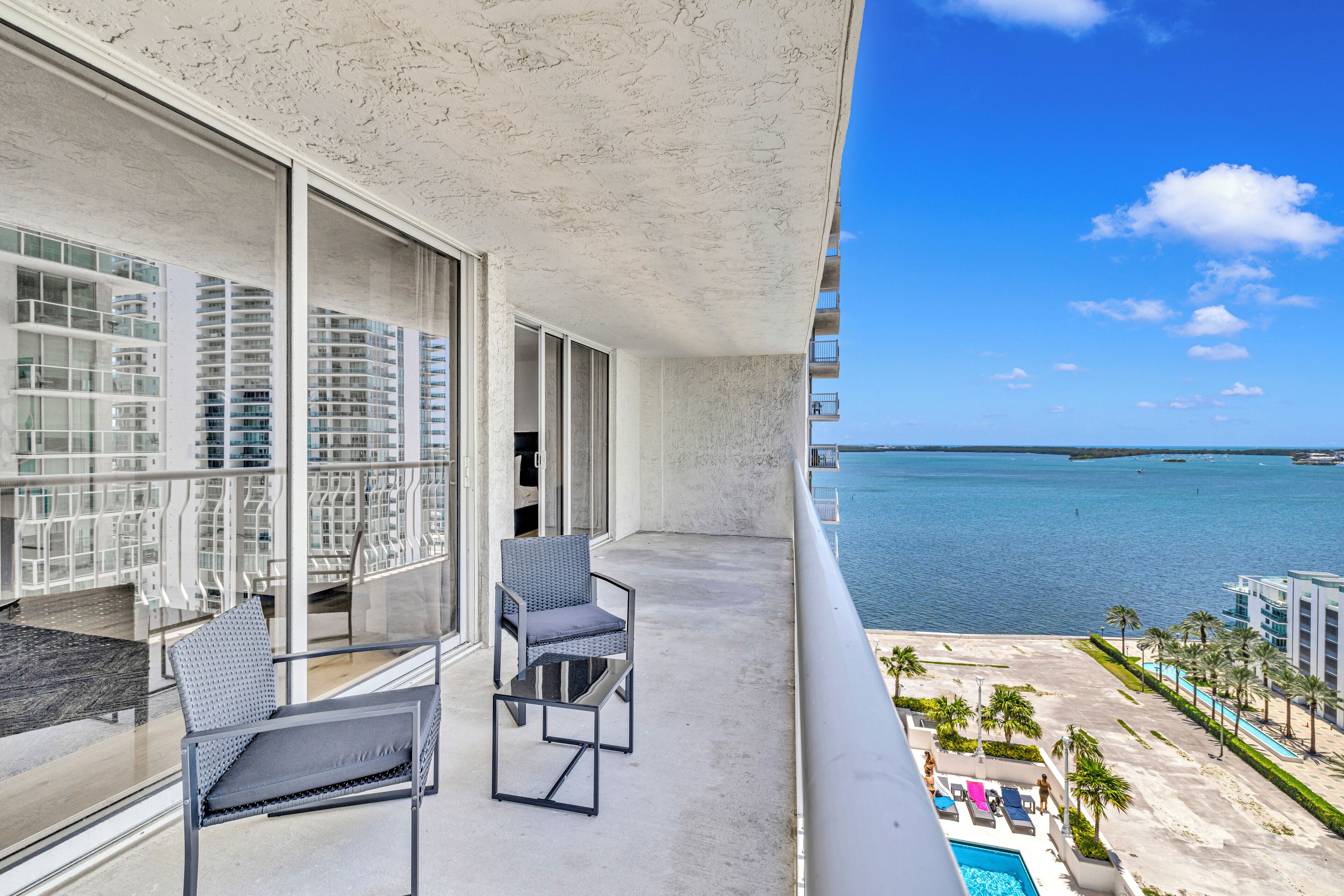 Deluxe Apartment, City View | Property grounds