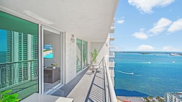 Apartamento luxo, vista para a cidade | Área da propriedade