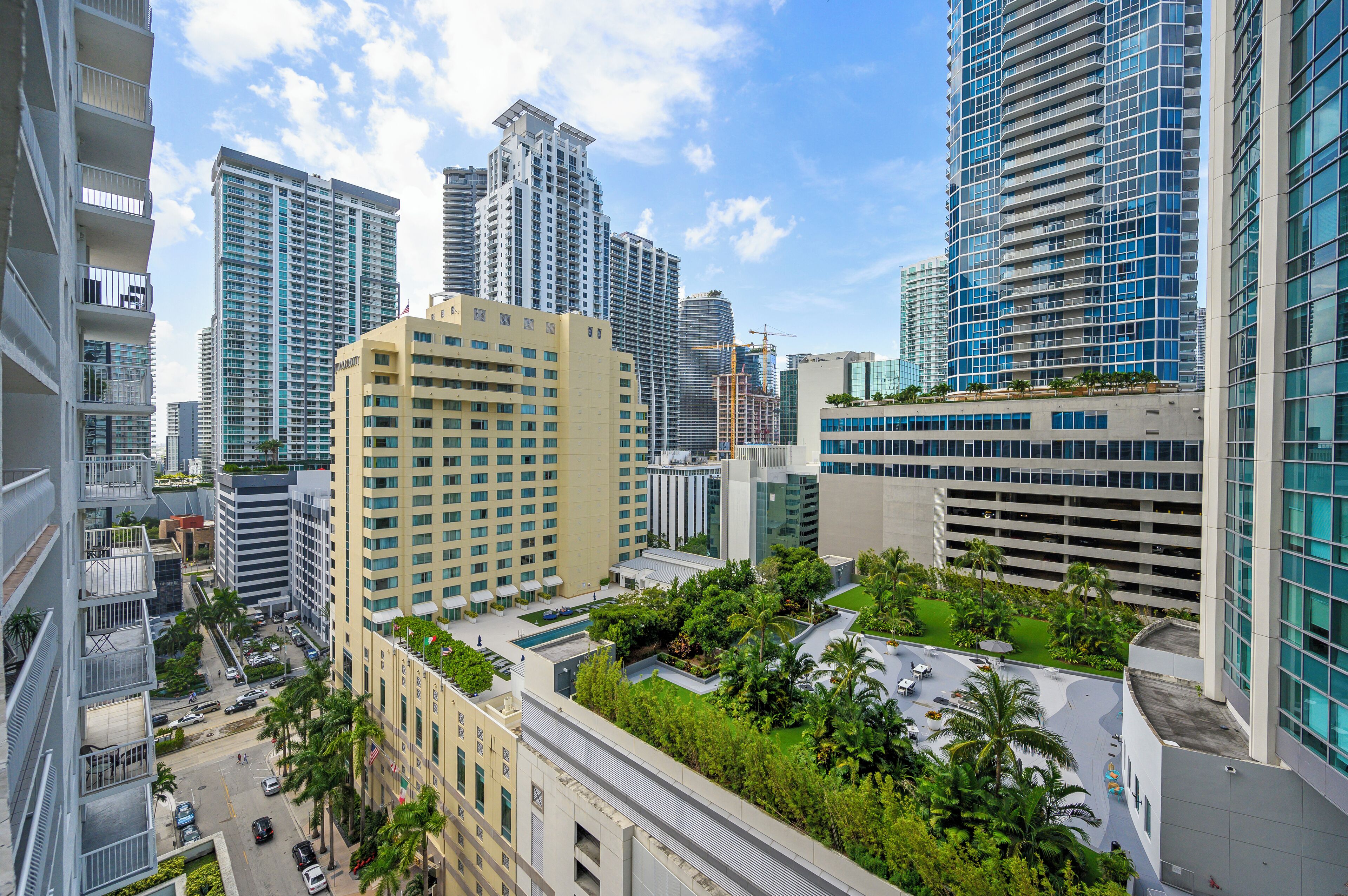 华丽公寓, 城市景观 | 外观