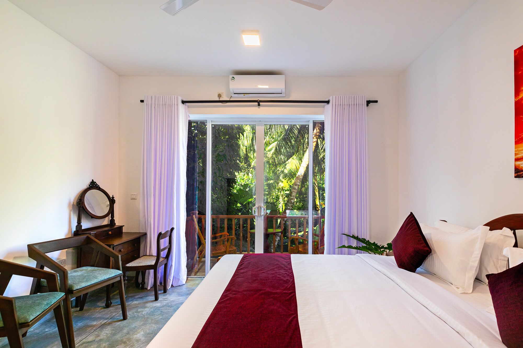 책상, 다리미/다리미판