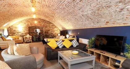 Gatehouse Studio Apartment