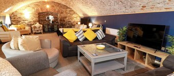 Gatehouse Studio Apartment