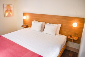 Unclassified image, 5 of 27, button - The Parador | Communer 3 | Downtown (Santa Fe)