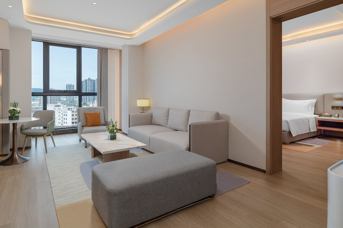 Suite, 2 Bedrooms