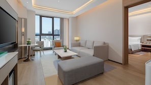 Suite, 2 Bedrooms - Holiday Inn Shaoguan Shaozhou City By Ihg (Shaoguan)