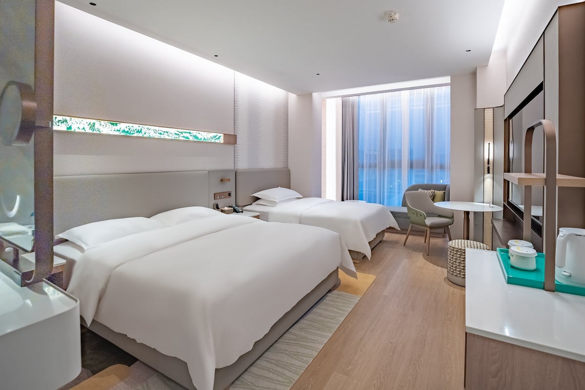 Family Room, Multiple Beds