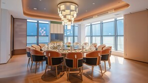 Restaurant - Holiday Inn Shaoguan Shaozhou City By Ihg (Shaoguan)