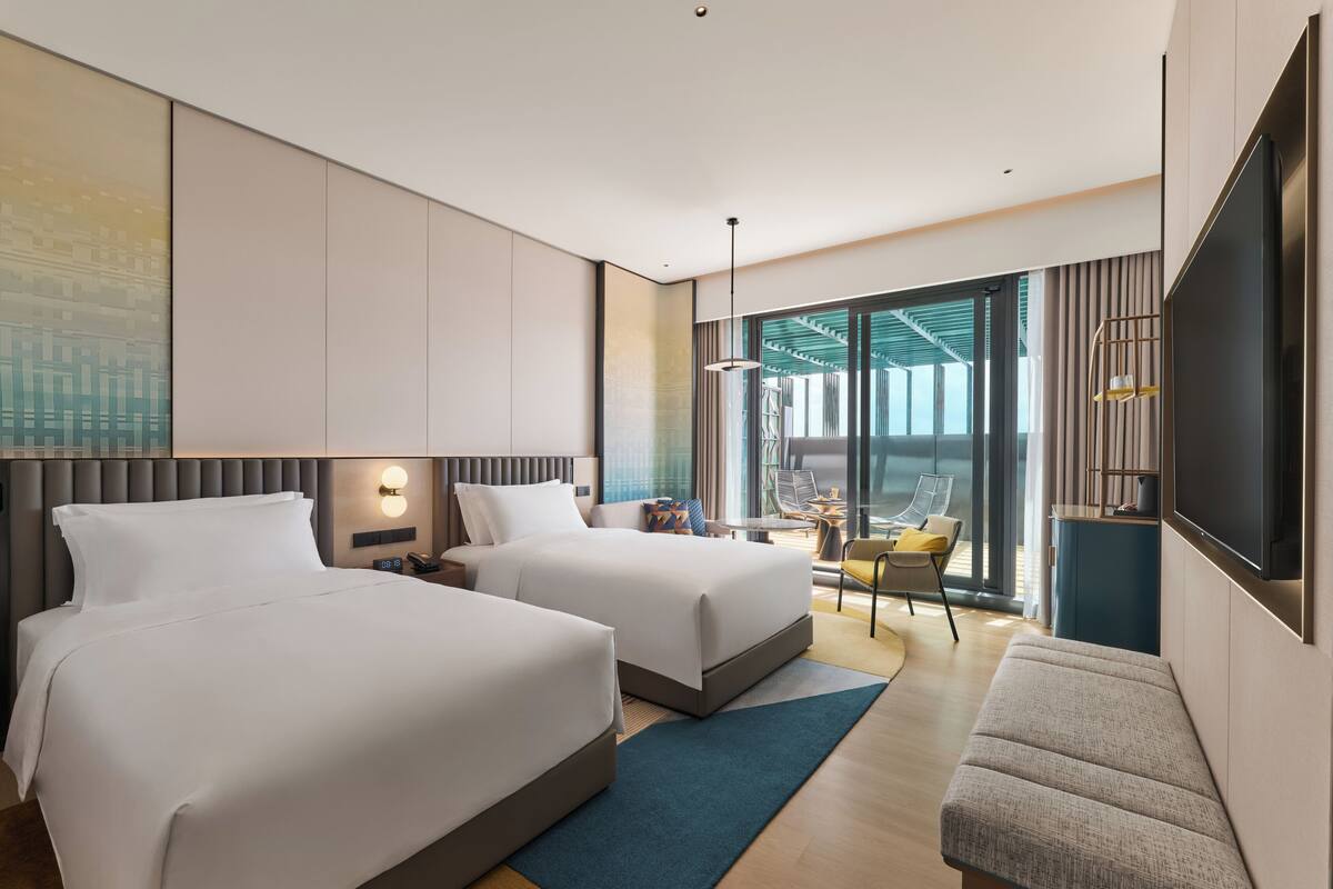 Premium Room, 2 Twin Beds | In-room safe, desk, laptop workspace, soundproofing