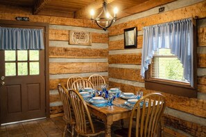 Dining - Hot Tub, Fireplace, Firepit, Walk to Fishing Lake (Sevierville)