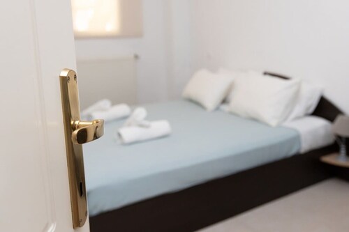 Le Alex Bright Modern Escape Near Citycenter