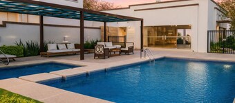 Sister Houses in private gated community with pool 5 min Airport and Consulate