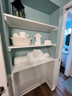 Interior - The Summit 809 - King w/Bunks - Sleeps 5 (Panama City Beach)
