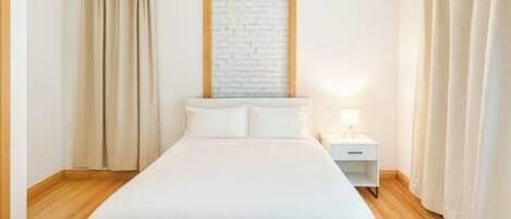 2 bedrooms, WiFi, bed sheets