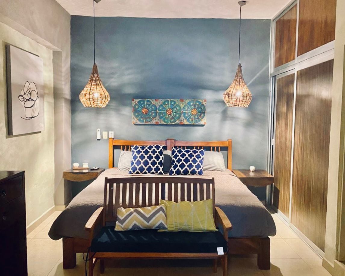 1 chambre, fer et planche à repasser, Wi-Fi gratuit, draps fournis