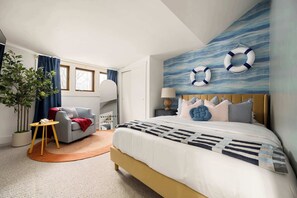 6 soverom, skrivebord, reiseseng for barn og wi-fi