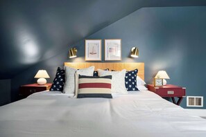 6 室のベッドルーム、デスク、旅行用ベビーベッド、WiFi