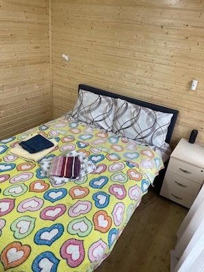 Free WiFi - Guest house River side  (Mestia)