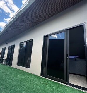 Comfort Townhome, Private Pool | Exterior detail