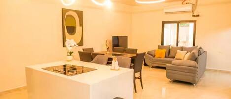 Maison en rangée Confort, piscine privée | Intérieur