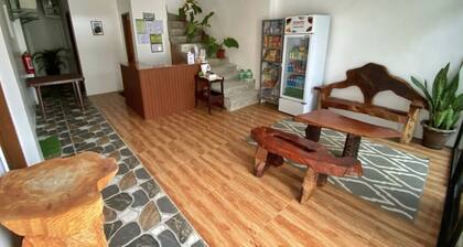 Jezette’s Inn | Peaceful, Cozy Stay