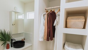 Unclassified image, 2 of 30, button - Modern Minimalist 1-bedroom studio in central area. (Garden Grove)